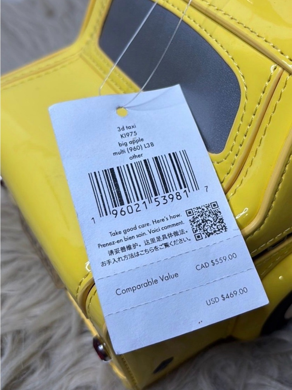 Kate Spade Novelty Taxi Bag, NWT and bag charm - Picture 2 of 9